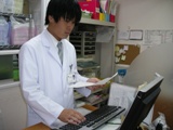 closeup_sakai_05.jpg